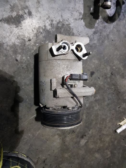 Compresor ac clima 2.2 tdci euro 5 ford transit custom 2015