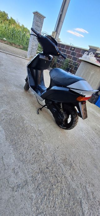 Vând urgent scuter 50 cc 2t