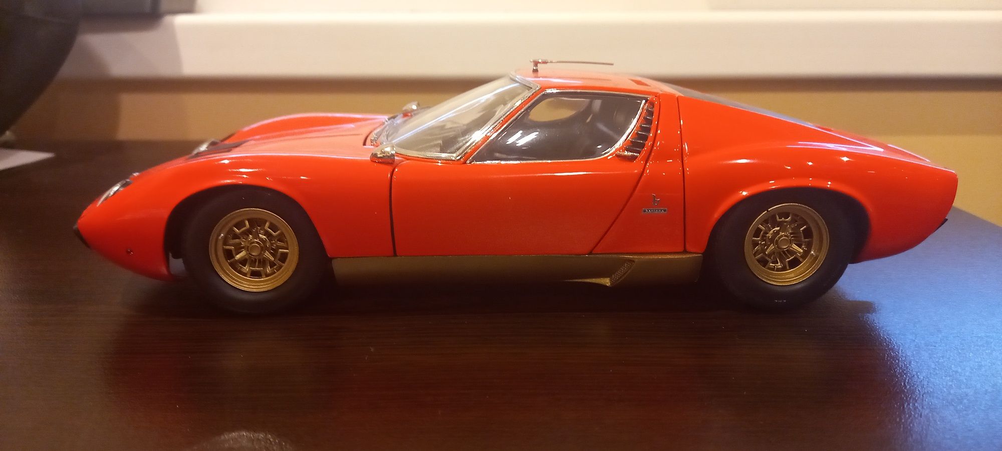 Lamborghi miura kyosho 1:18