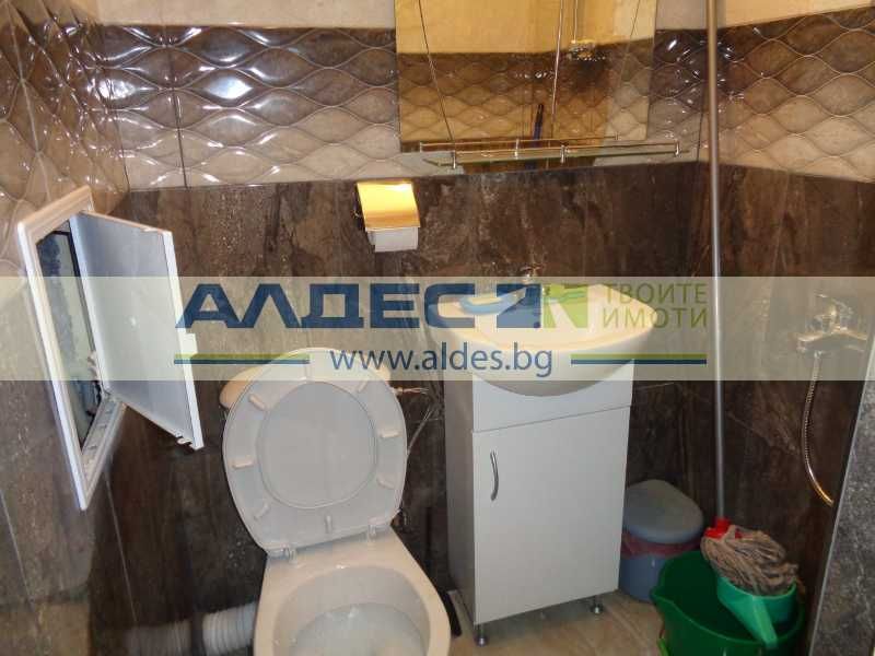 Продава се Четиристаен апартамент в София, Банишора - 100 кв.м за 2000 €/кв.м - Снимка #15