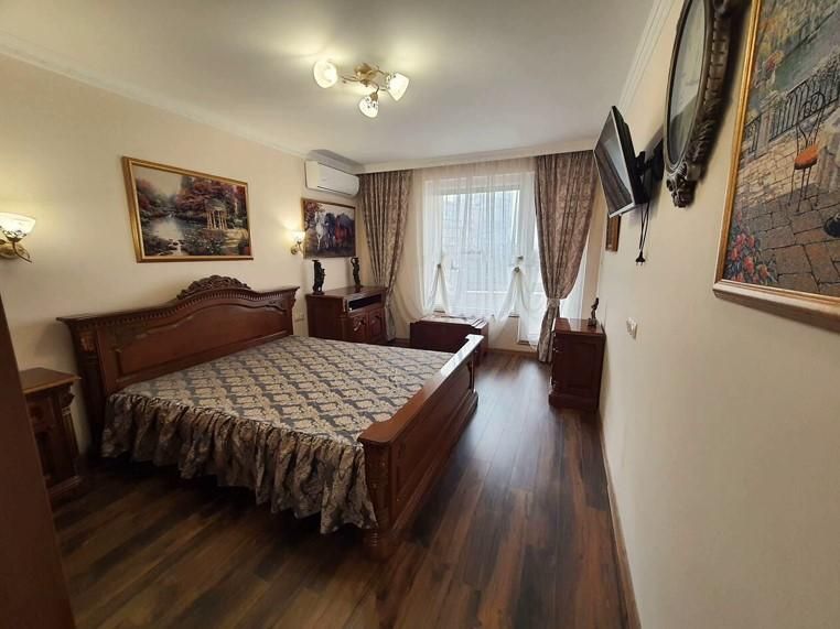 Продава се Четиристаен апартамент в Бургас, Славейков - 130 кв.м за 2124 €/кв.м - Снимка #4