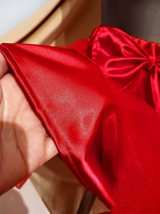 Fusta tull rosie Noua