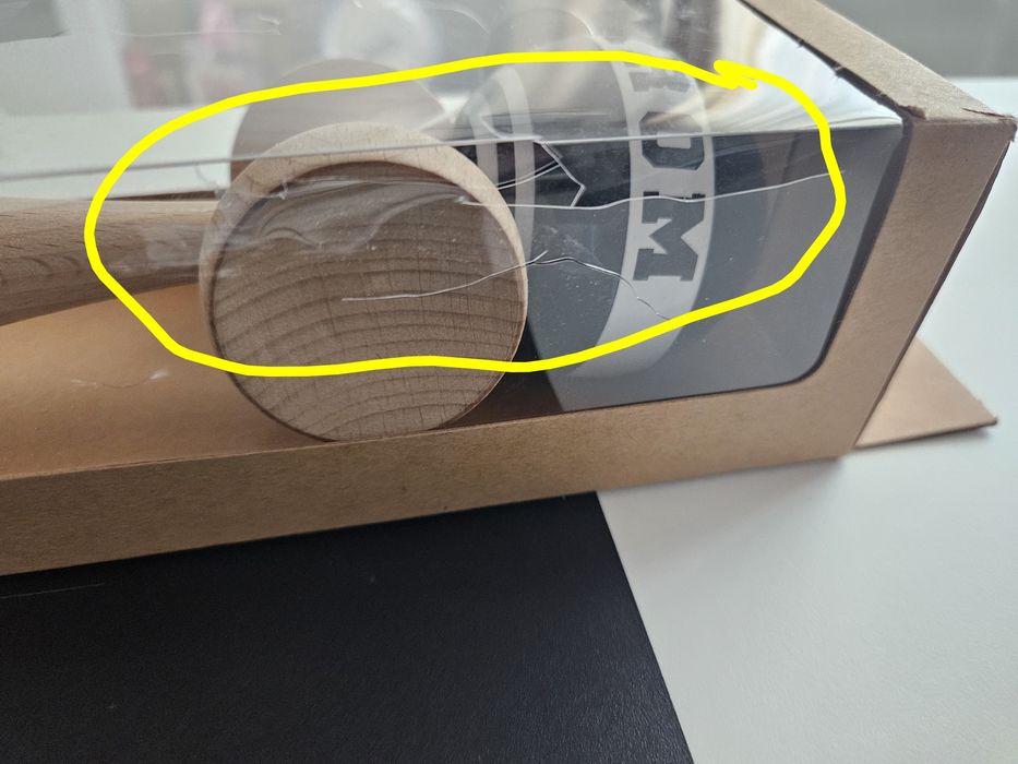 Kendama Krom Strogo, nou - cutia crapata, jucaria intacta