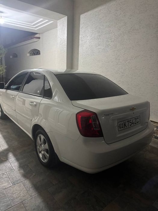 Lacetti Gentra 2023