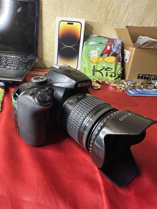 Nikon D3400 фотоапарат