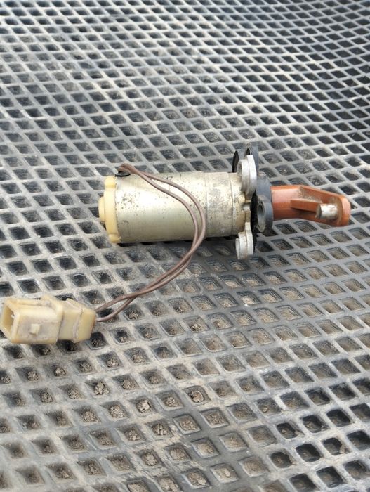 Продам моторчик перекрытия заслонки на ваз