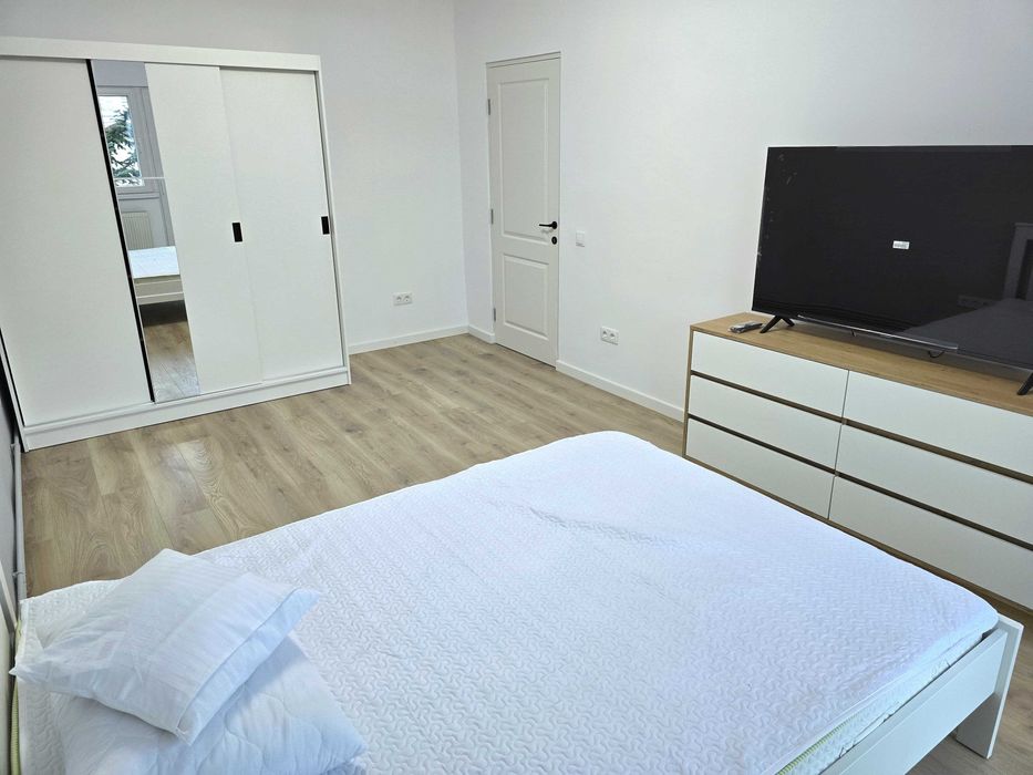 Inchiriez apartament 3 camere, zona centrala (Dioda) - 480 Eur/luna