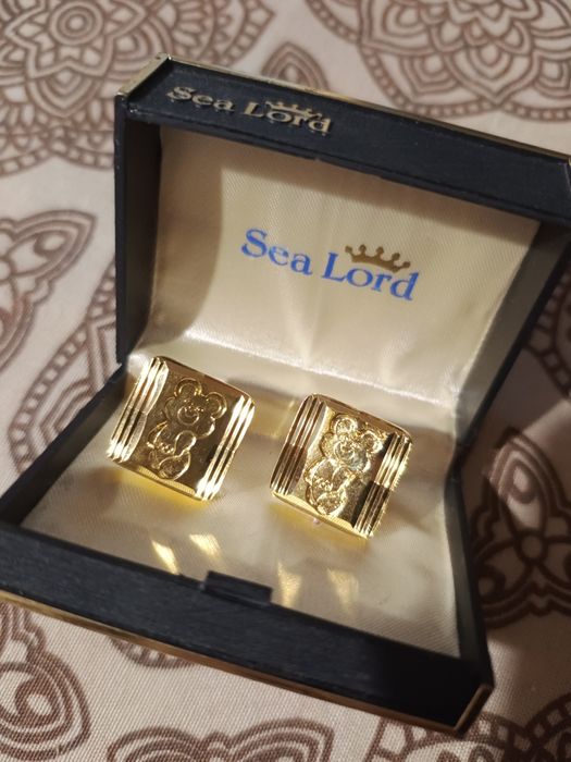 Позлатени копчета за риза ръкавели ботунели gold plated