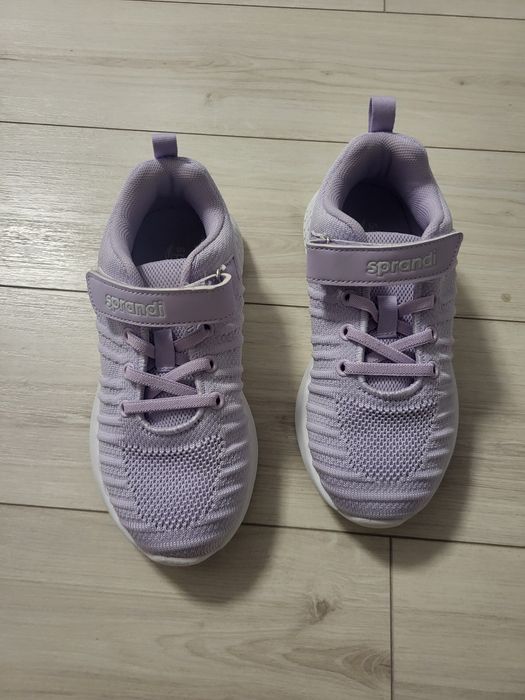 Adidași copii sprandi