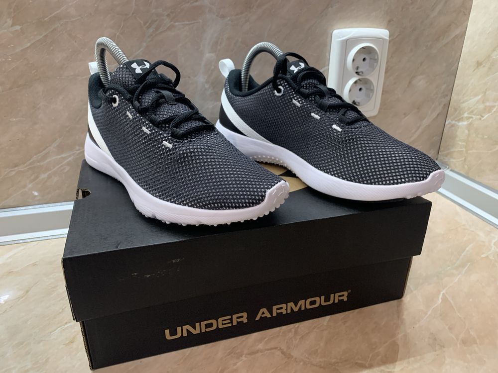 Under Armour номер 38 38,5 39