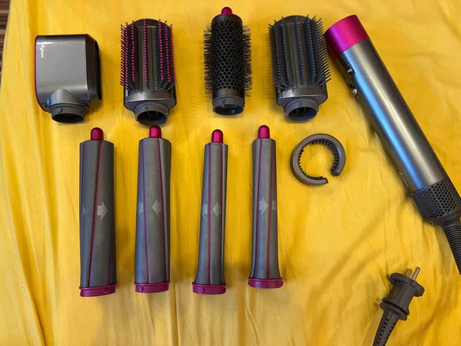 Сешоар-маша Dyson