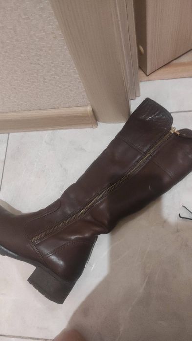 Зимние сапоги, размер 34
Продаю зимние сапоги, натуральная кожа, внутр