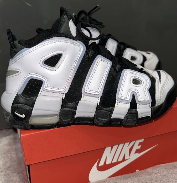 Nike Air UPTEMPO 37,5
