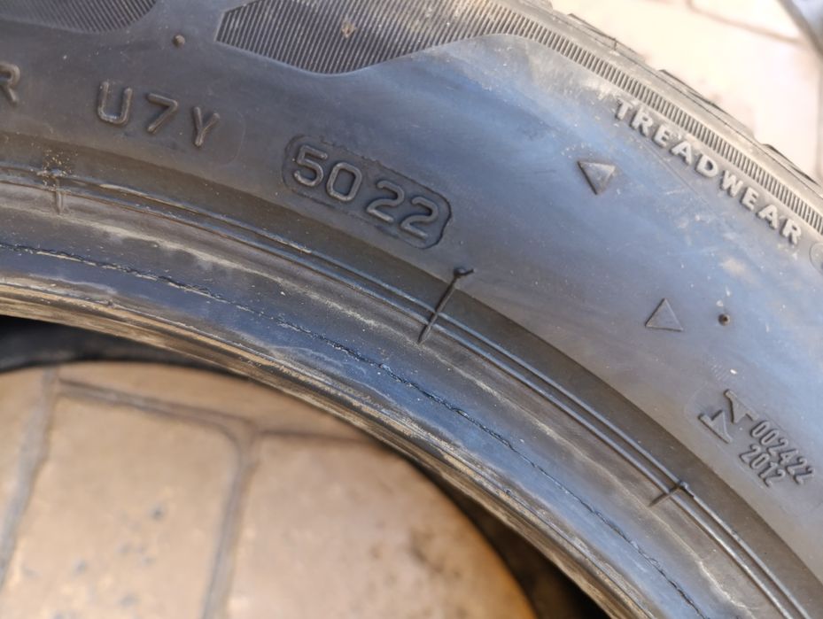 Летни гуми Bridgestone 225/50/17 dot 5022