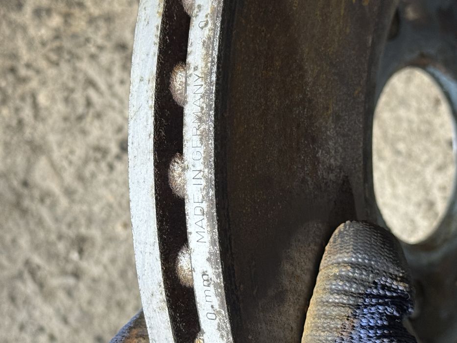 Спирачни апарати / дискове / накладки brembo 345 mm audi A7/A6 /Q5