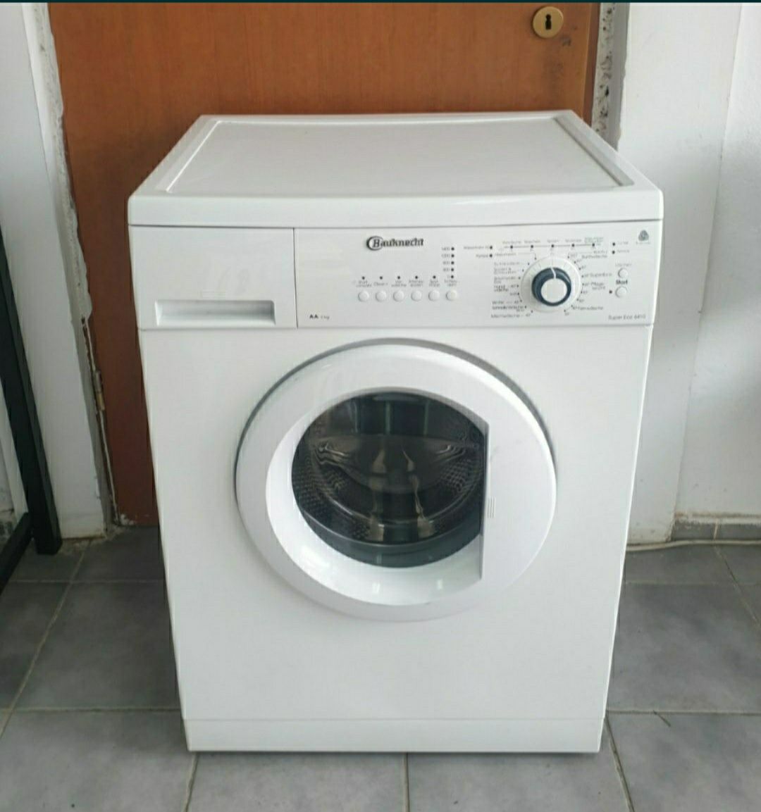 Masina de spălat rufe Bauknecht  & Whirlpool,  awo 37951