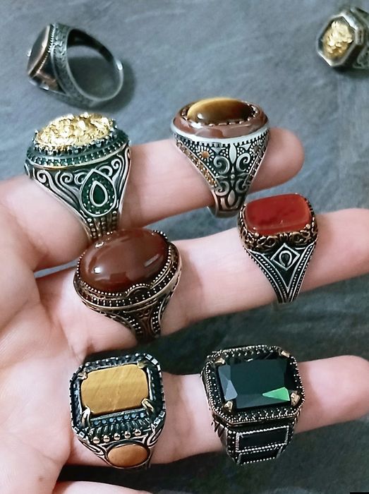 Inele din argint cu diferite pietre naturale se vinde doar lot