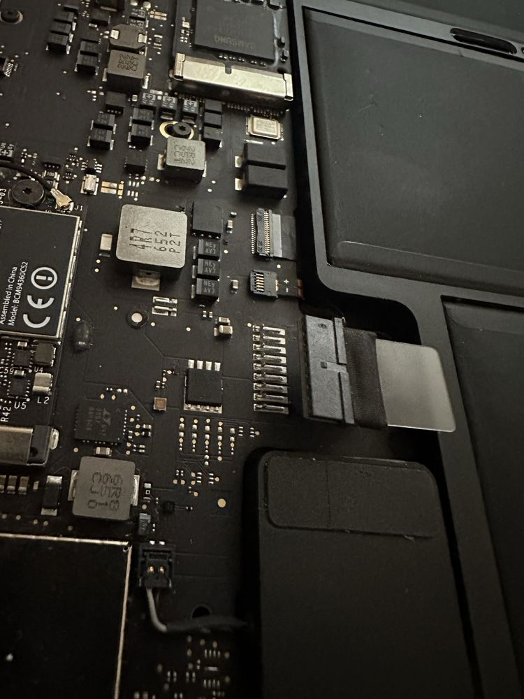 Macbook Ai 2017 8gb/128gb