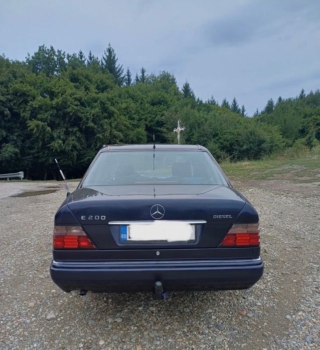Mercedes benz w124 +extra un motor 2,5 Turbo diesel cu cutie