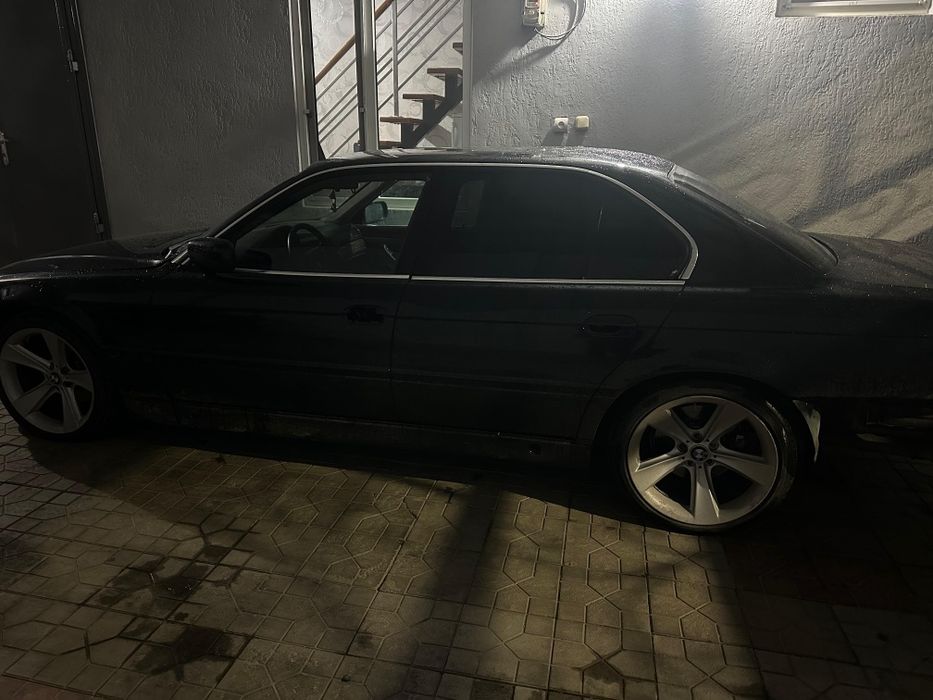 Бмв диски оригинал арбуз R19