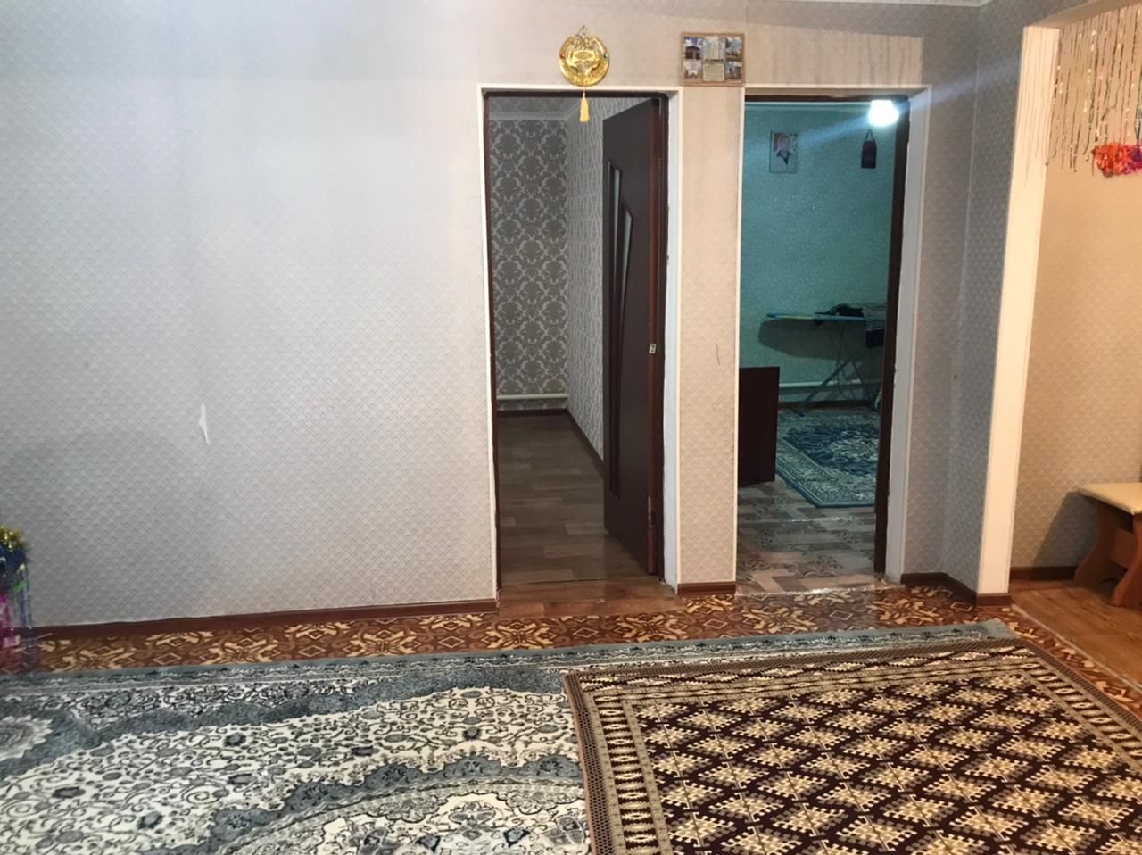 Жер үй сатылады.