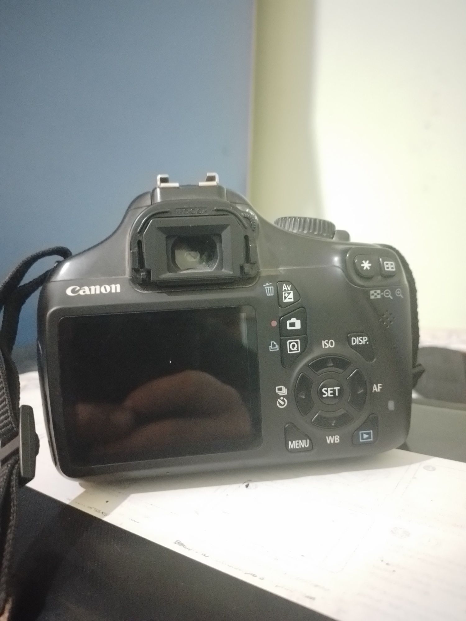 Canon1100 xolati yaxshi