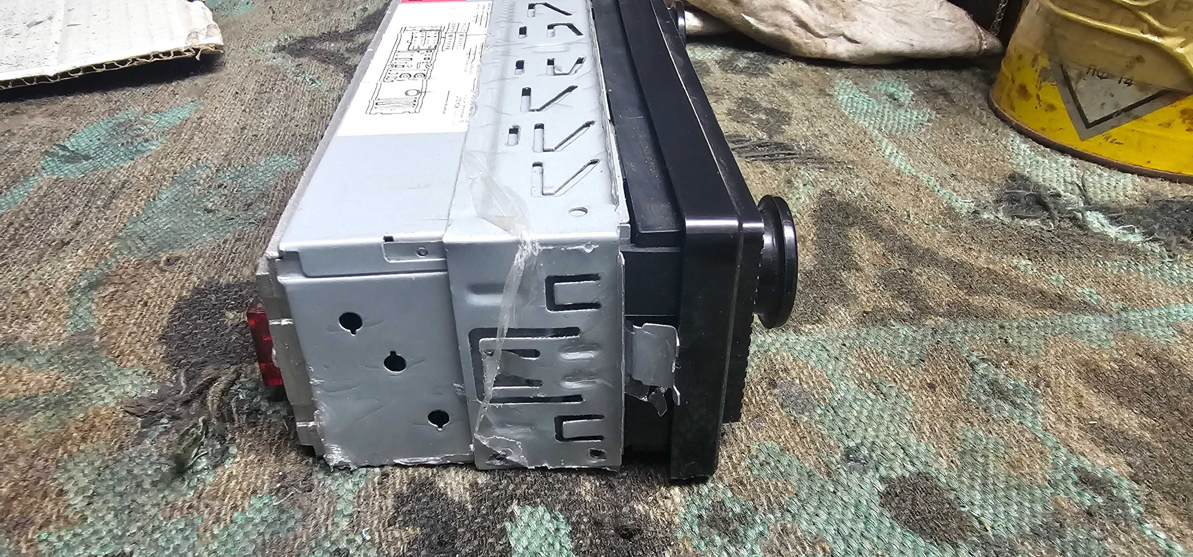 Автомобилно стерео радио MP3 SX-5513
