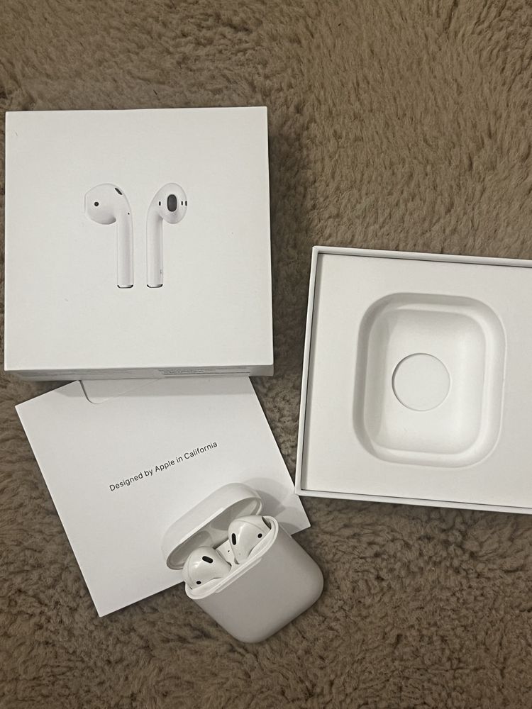 Vand AirPods 2,stare foarte buna