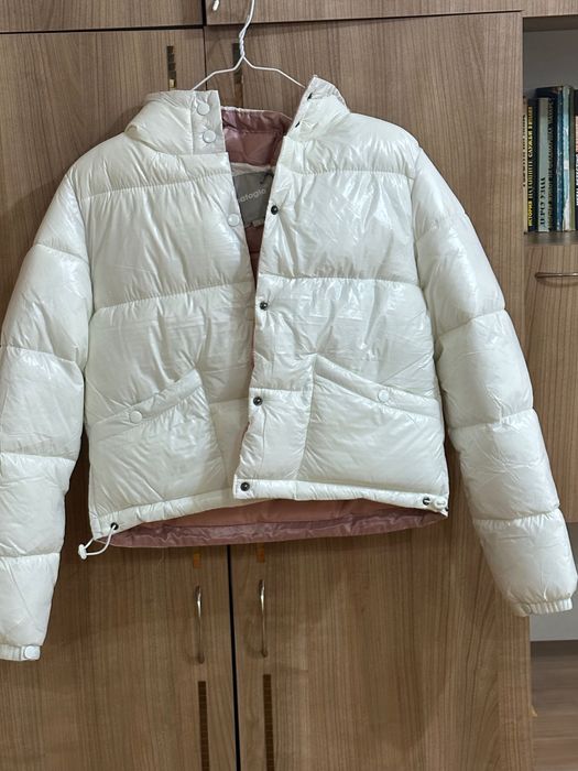 НОВО дамско бяло яке