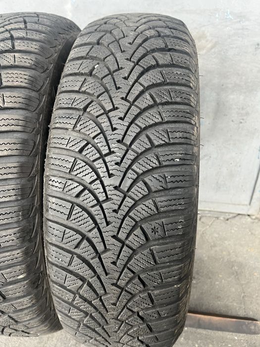 4 бр. зимни гуми 195/65/15 GoodYear 7 mm DOT 2318