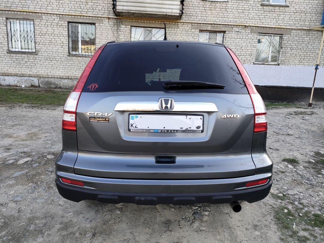 Продам автомобиль Honda CR-V 3RE