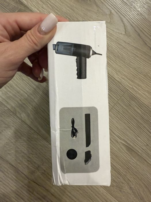 Mini aspirator 3 in 1 cu UDB