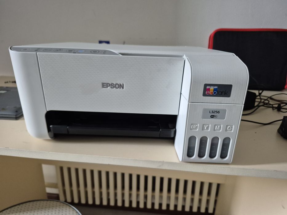 Принтер  Epson l 3256