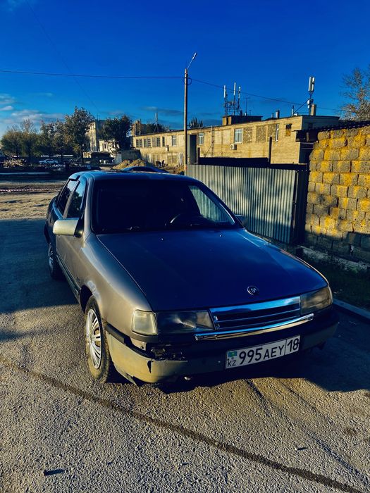 Опель Вектра А 1,6