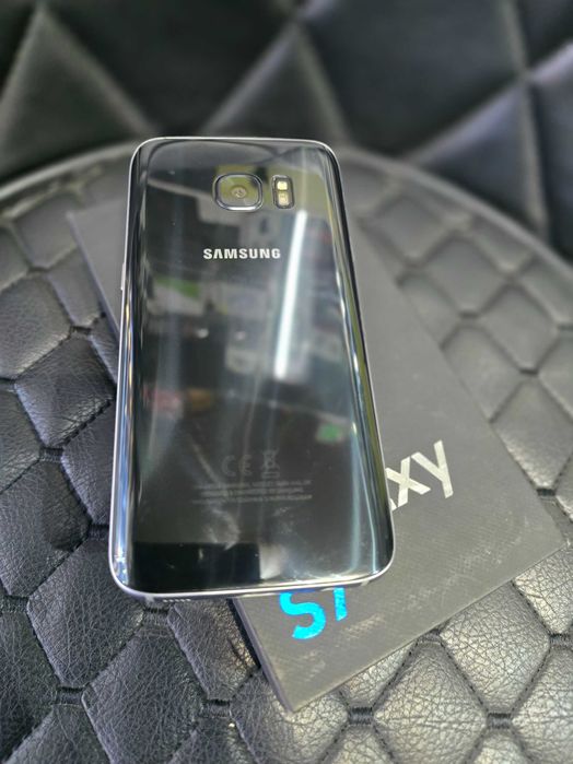 Samsung Galaxy S7 - Black - RAM 4GB / 64GB