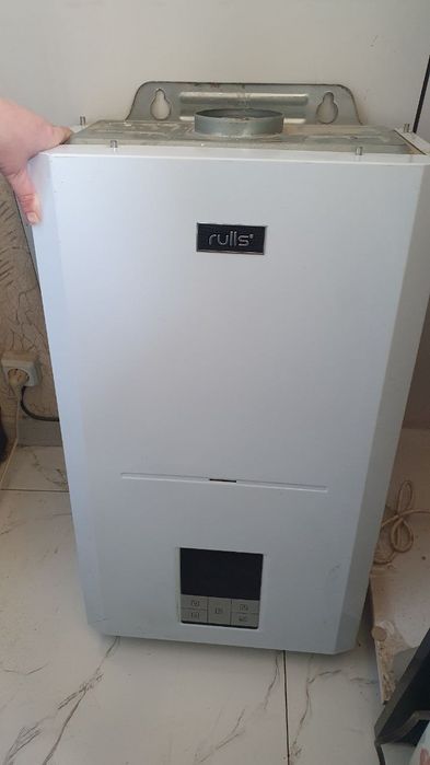 Продаю газовый котёл Rulls 16W2F.
Новый, не пользовала