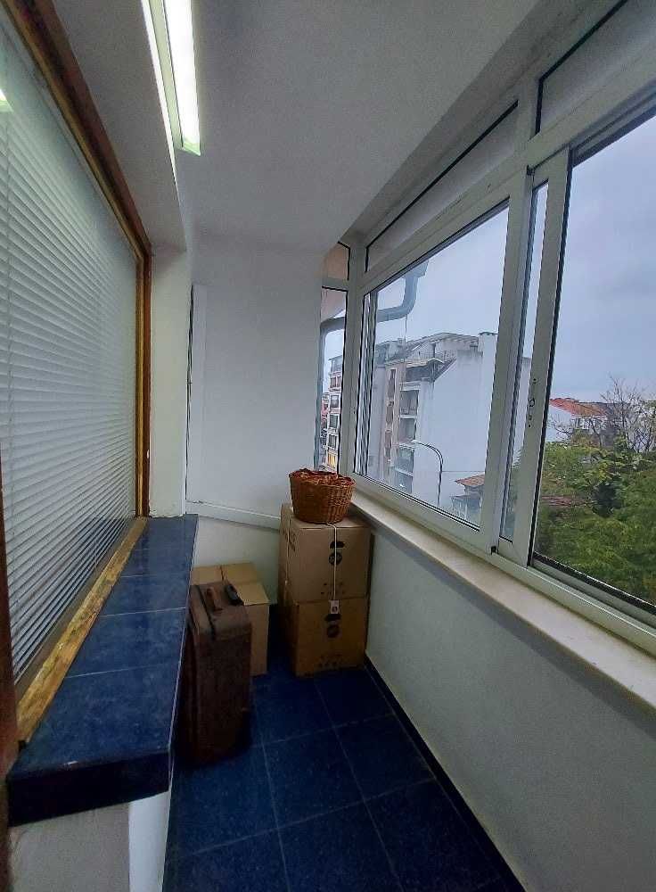 Дава се под наем Тристаен апартамент в Бургас, Възраждане - 88 кв.м за 229.5 € - Снимка #15