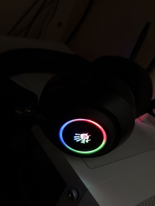 Наушини bloody с микрофоном