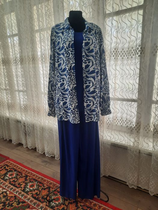 Продам Тройку рубашка маечка килот размер узб 48 50