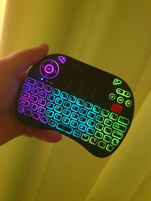 Дистанционно за Smrt Tv мини клавиатура за телевизор джойстик