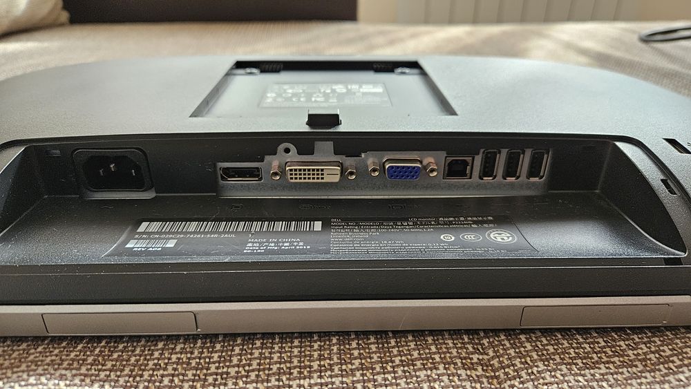 Monitor DELL P2214Hb