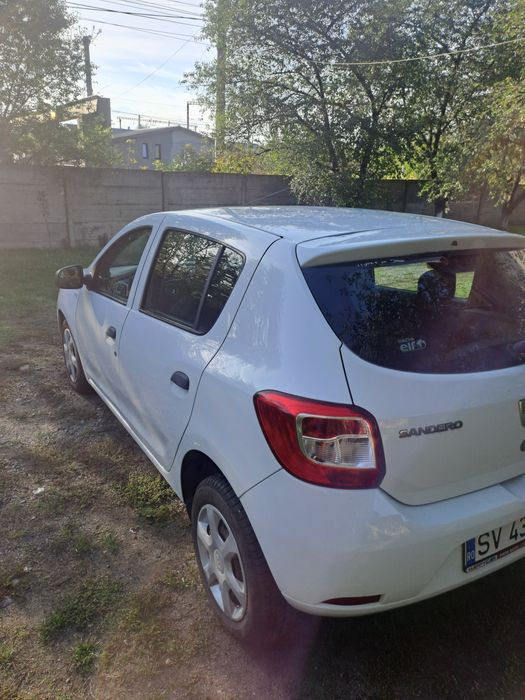 Vând Dacia sandero an 2013  motor 1,2 benzina plus gpl