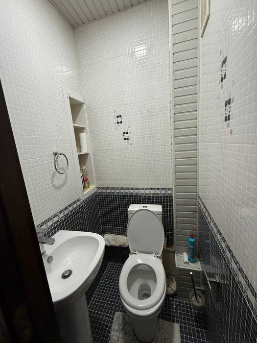 Продается квартира на Алгоритм 3 комнаты