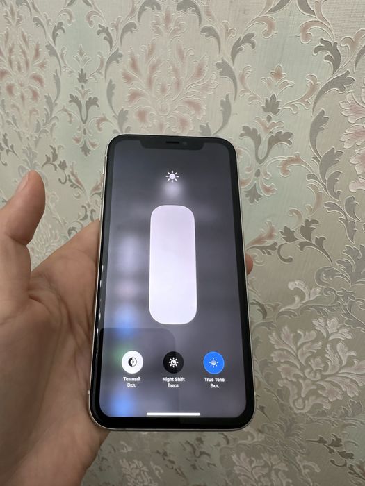 Iphone 11 в отличном состояний