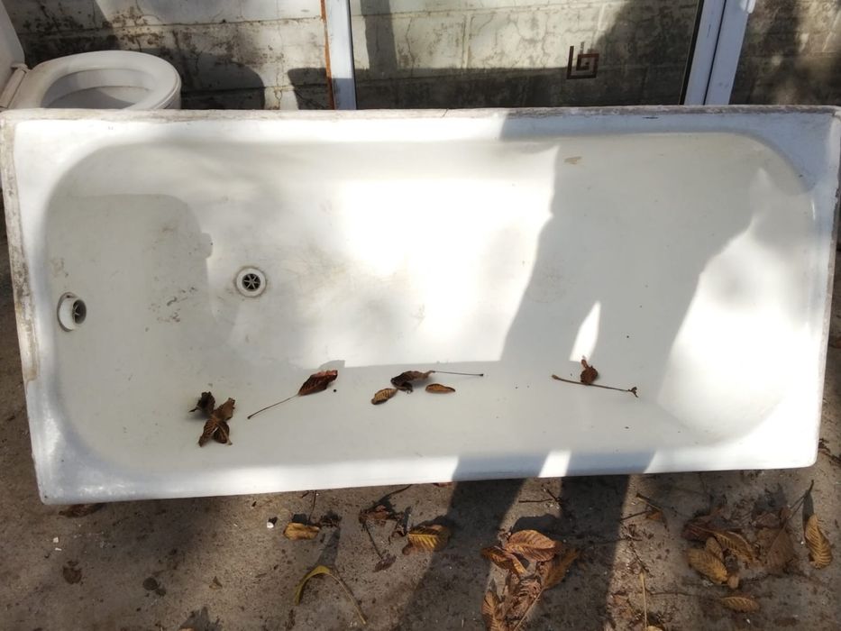 Ванна чугунная хороше сост