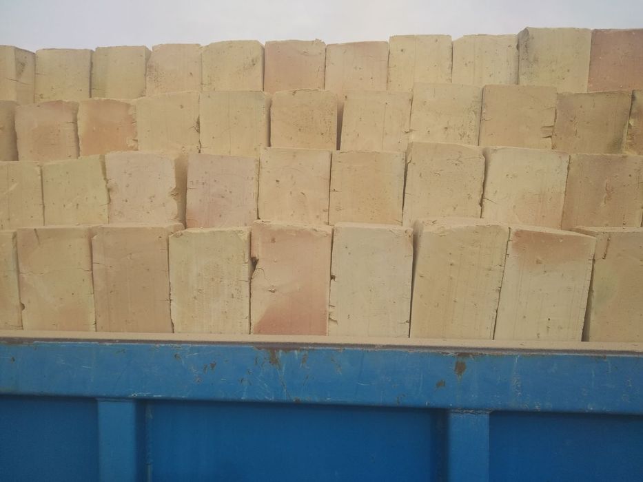 Пишган гишт ва хом гишт. Pishgan gisht, xom gisht. Pishkan gisht