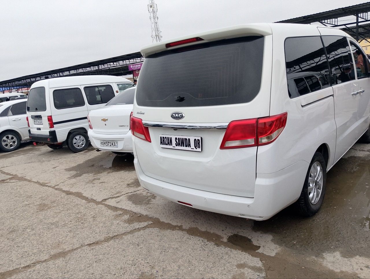 JAC M4 жағдайы жақсы бахасы келисимли...