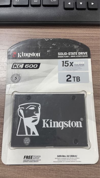Твердотельный накопитель SSD Kingston KC600 2tb