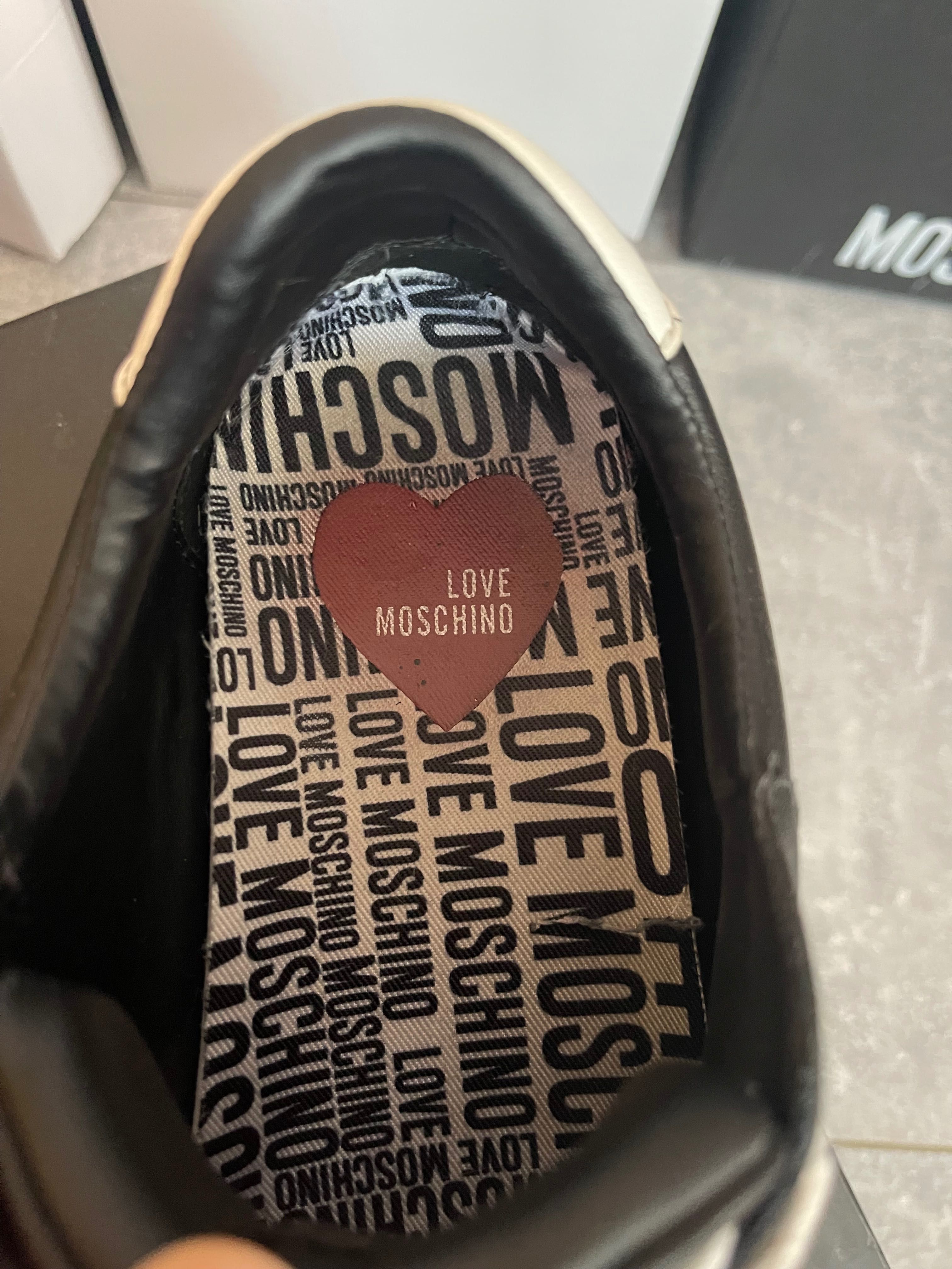 Дамски обувки Love Moschino 38