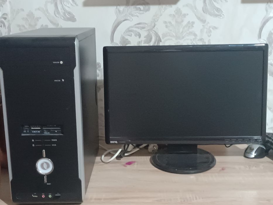 Осы компютер сатылады бағасы 50к торг бар